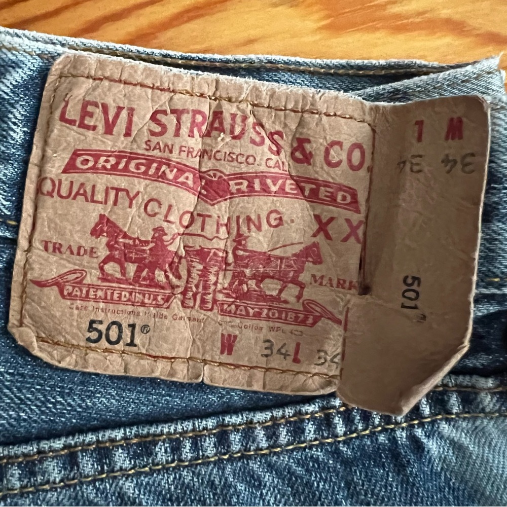 TOPMAN FINDS Vintage Bleached Jeans - Picture 5 of 6